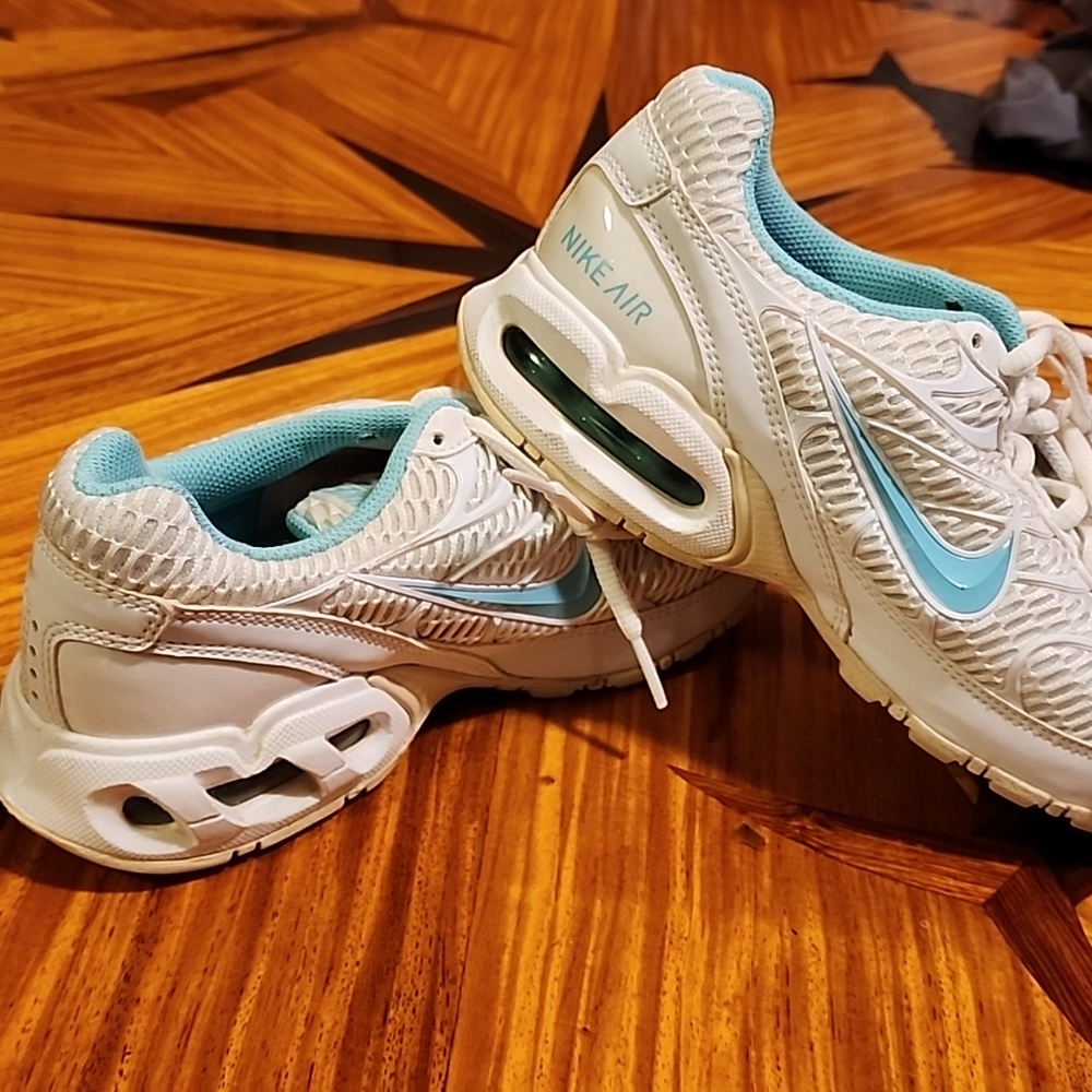 Women's air max trainers